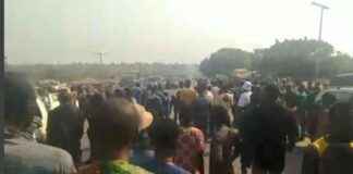 Protesters block highway in Kogi over farmers’ killings protesters-block-highway-in-kogi-over-farmers-killings