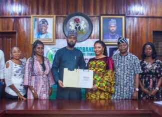 Digital Archival Collaboration with Atsur for 3,000 Nigerian Masterpieces digital-archival-collaboration-with-atsur-for-3000-nigerian-masterpieces