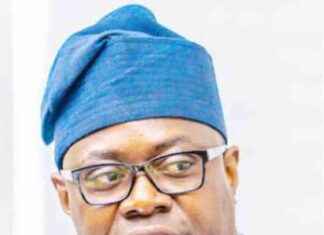 Makinde Reappoints Oyo Monarch Deposed by Supreme Court makinde-reappoints-oyo-monarch-deposed-by-supreme-court